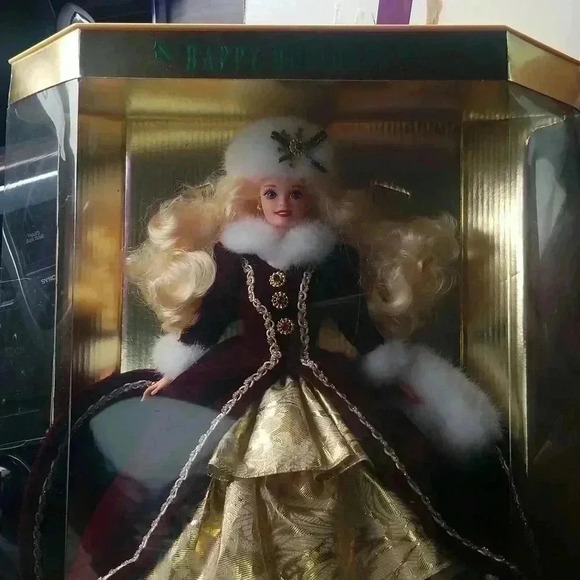 Happy Holidays Barbie New in Box - Picture 1 of 6
